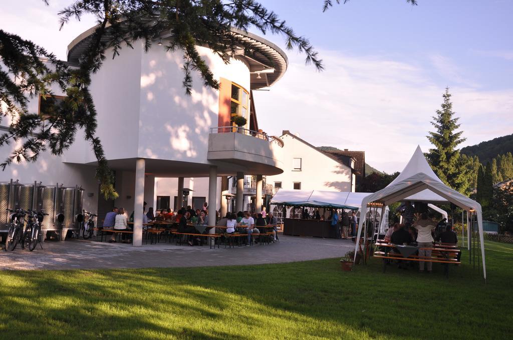 Weingut Peifer Apartment Трабен-Трарбах Стая снимка